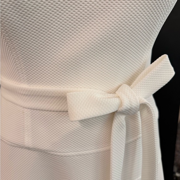 Anne Klein White Textured Cap Sleeve Belted A-Line Dress - Picture 5 of 6